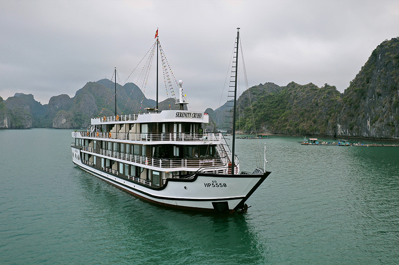 Tour ngủ tàu vịnh Lan Hạ 2 ngày 1 đêm Tour ngủ tàu vịnh Lan Hạ 2 ngày 1 đêm