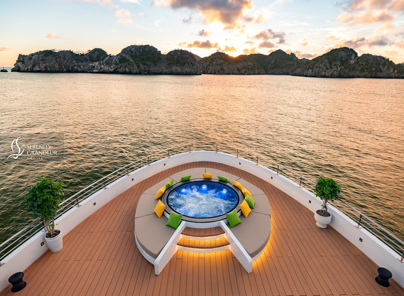 Check-in du thuyền Serenity Grandeur Check-in du thuyền Serenity Grandeur