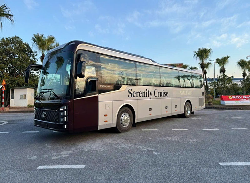 Nội thất xe limousine Cát Bà Express Nội thất xe limousine Cát Bà Express