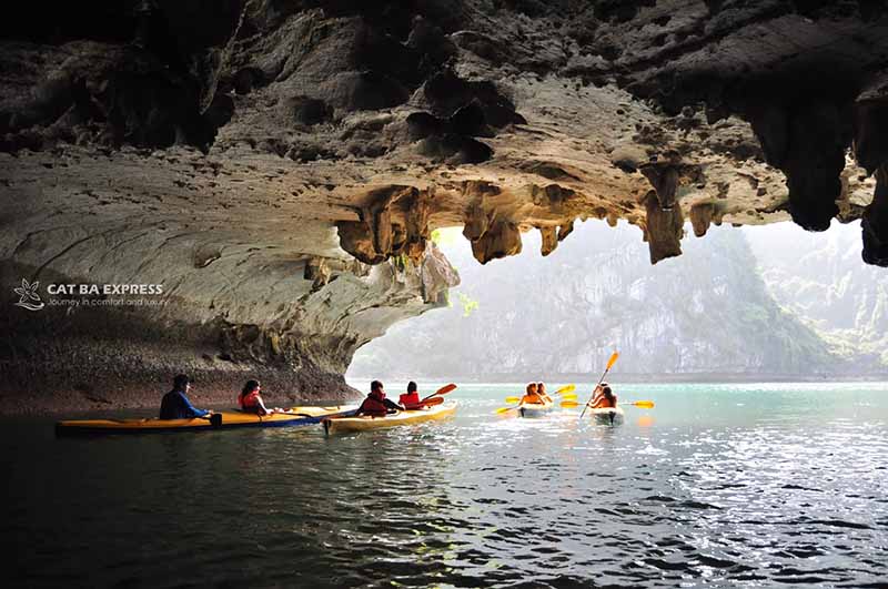 Chèo kayak Vịnh Lan Hạ Chèo kayak Vịnh Lan Hạ