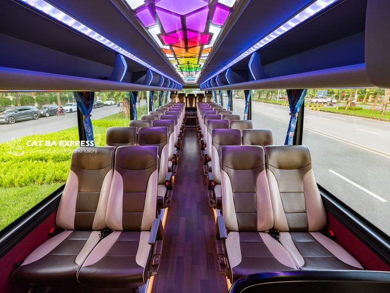 Xe buýt Cát Bà Express Xe buýt Cát Bà Express