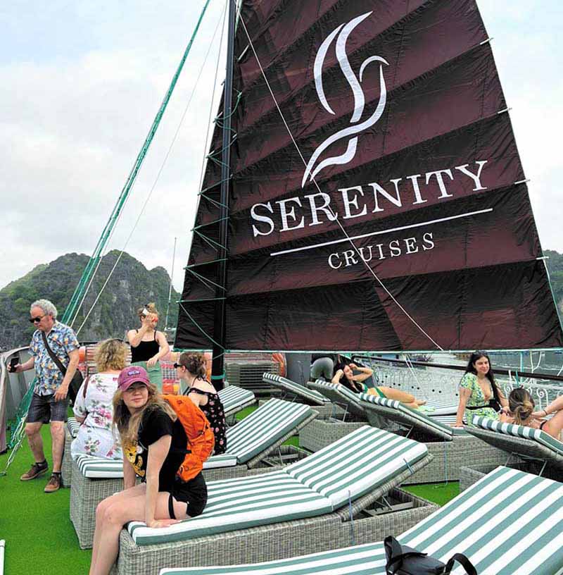 Du thuyền Serenity Premium Du thuyền Serenity Premium