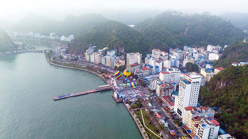 Thị Trấn Cát Bà Thị Trấn Cát Bà